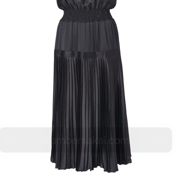 Amber Sakai MIDI Pleated Dress Size 4 - Picture 3 of 7